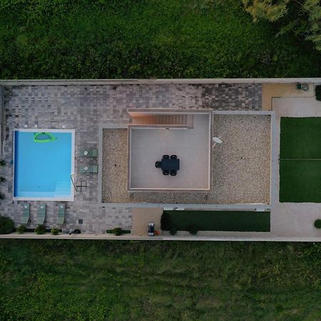 Holiday House Sara With Heated Pool Privlaka  Exterior foto