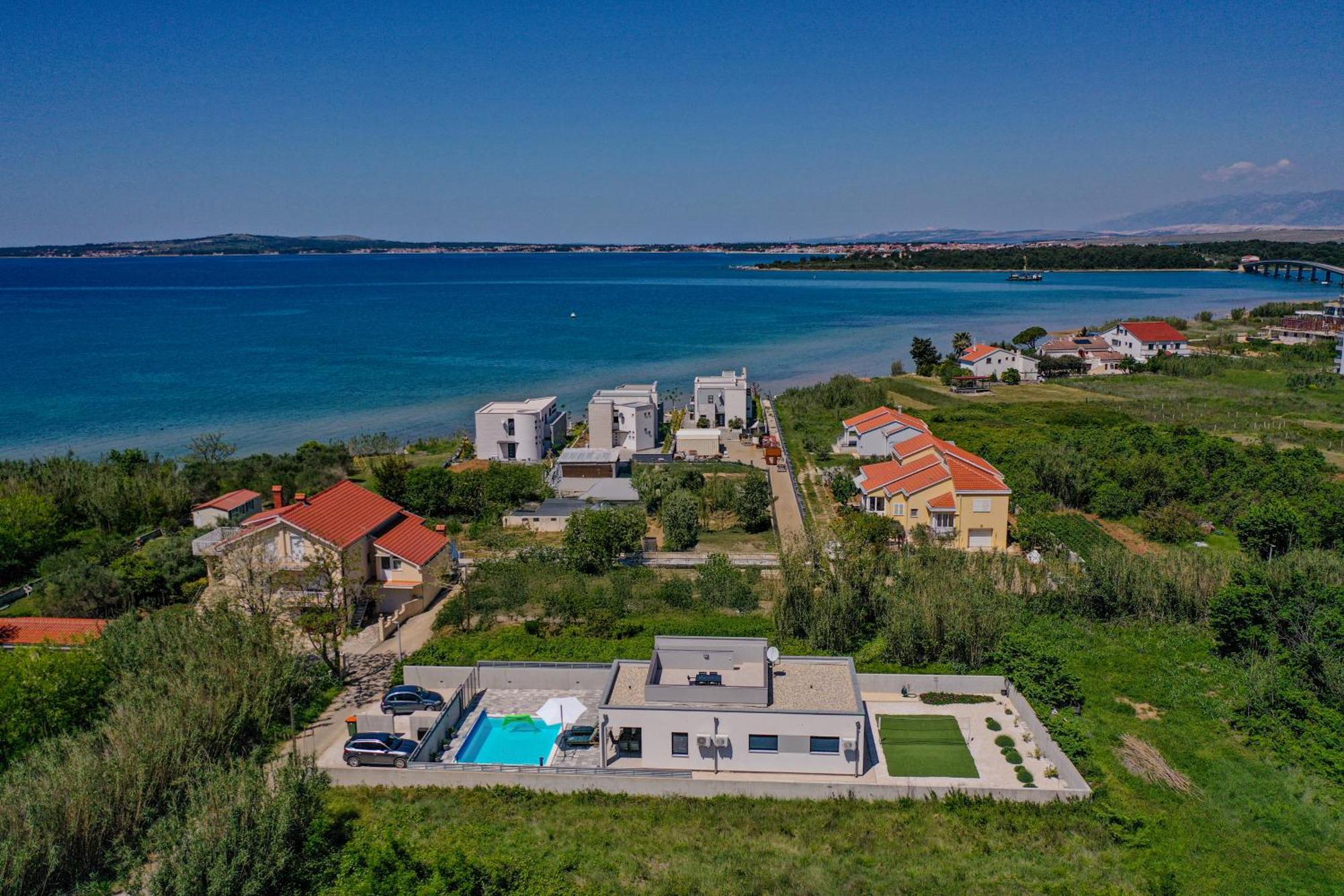 Holiday House Sara With Heated Pool Privlaka  Exterior foto