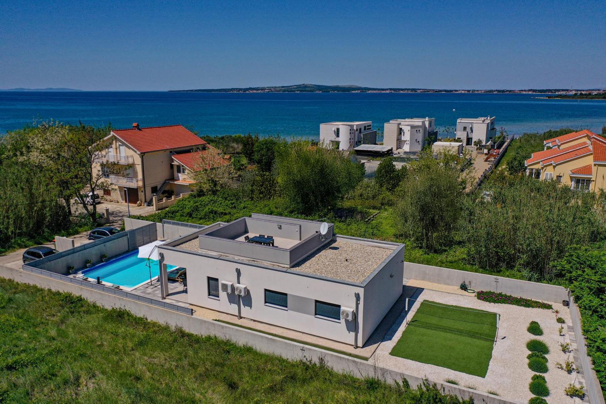 Holiday House Sara With Heated Pool Privlaka  Exterior foto